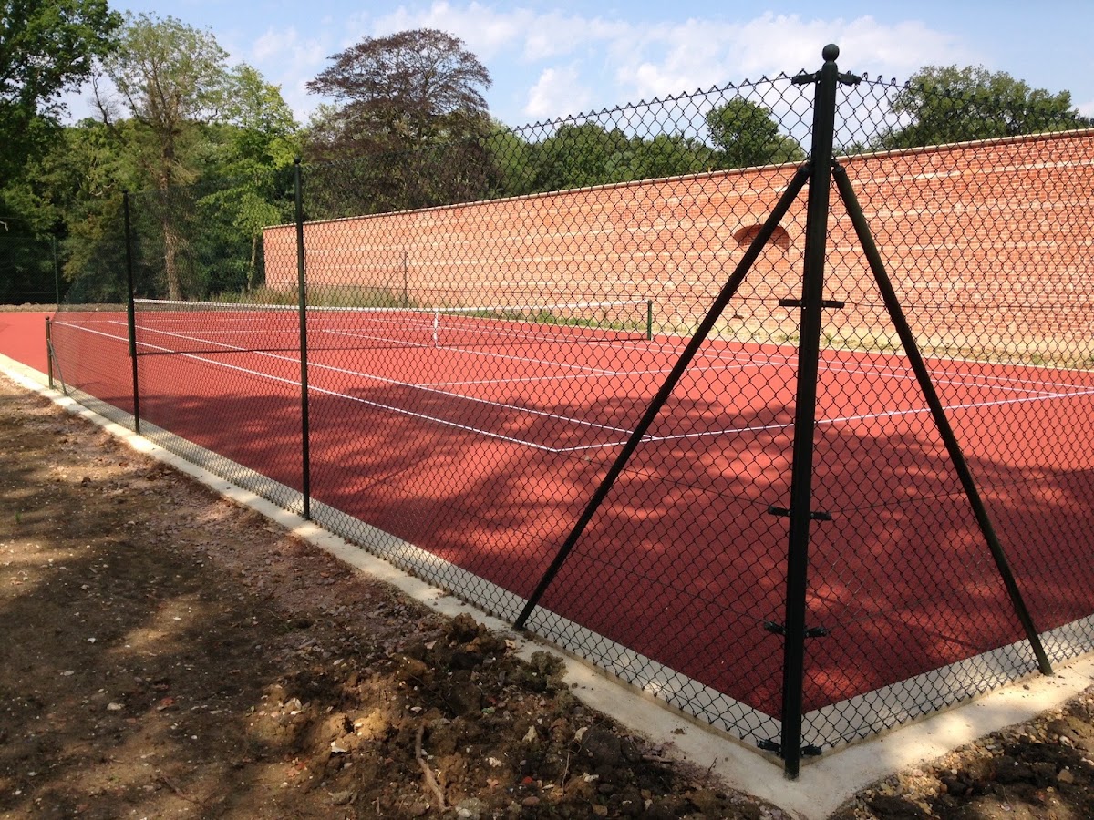 Suffolk Tennis Courts - Photo 3