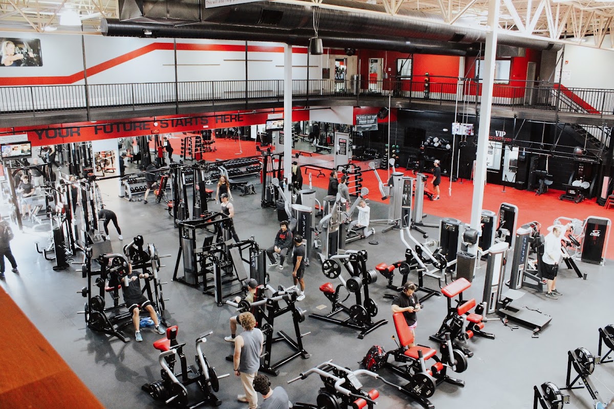 Summit Athletic Club - Photo 2