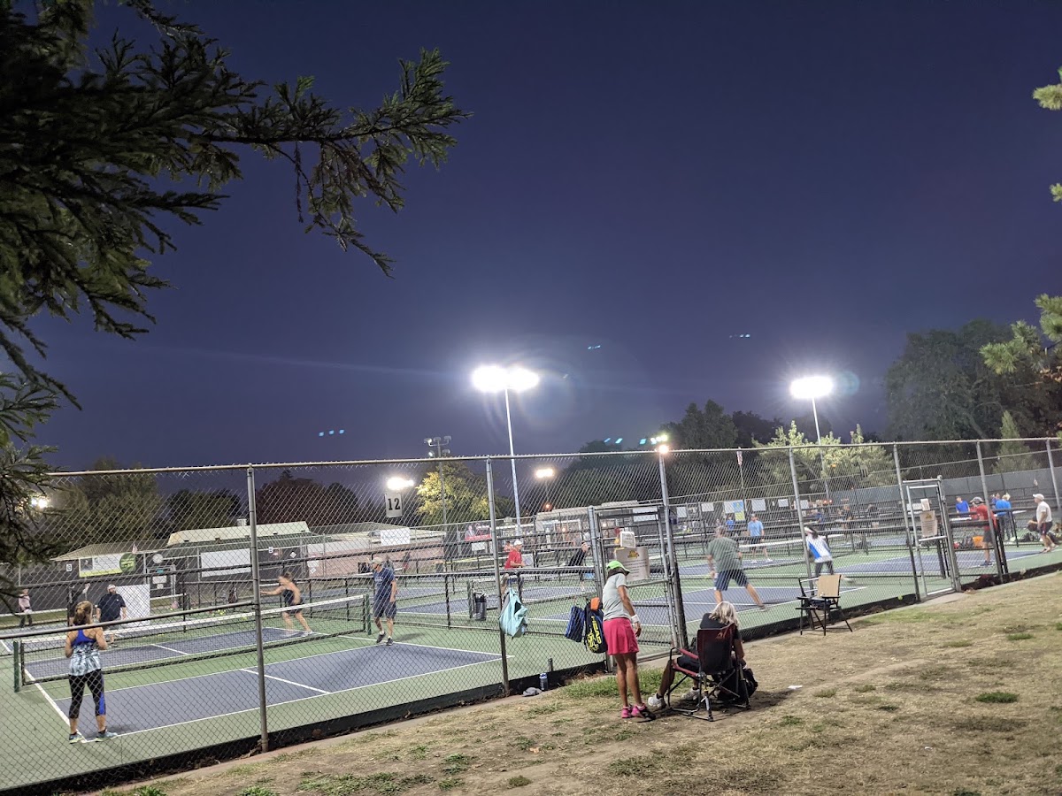 Sunrise Pickleball Club - Photo 2