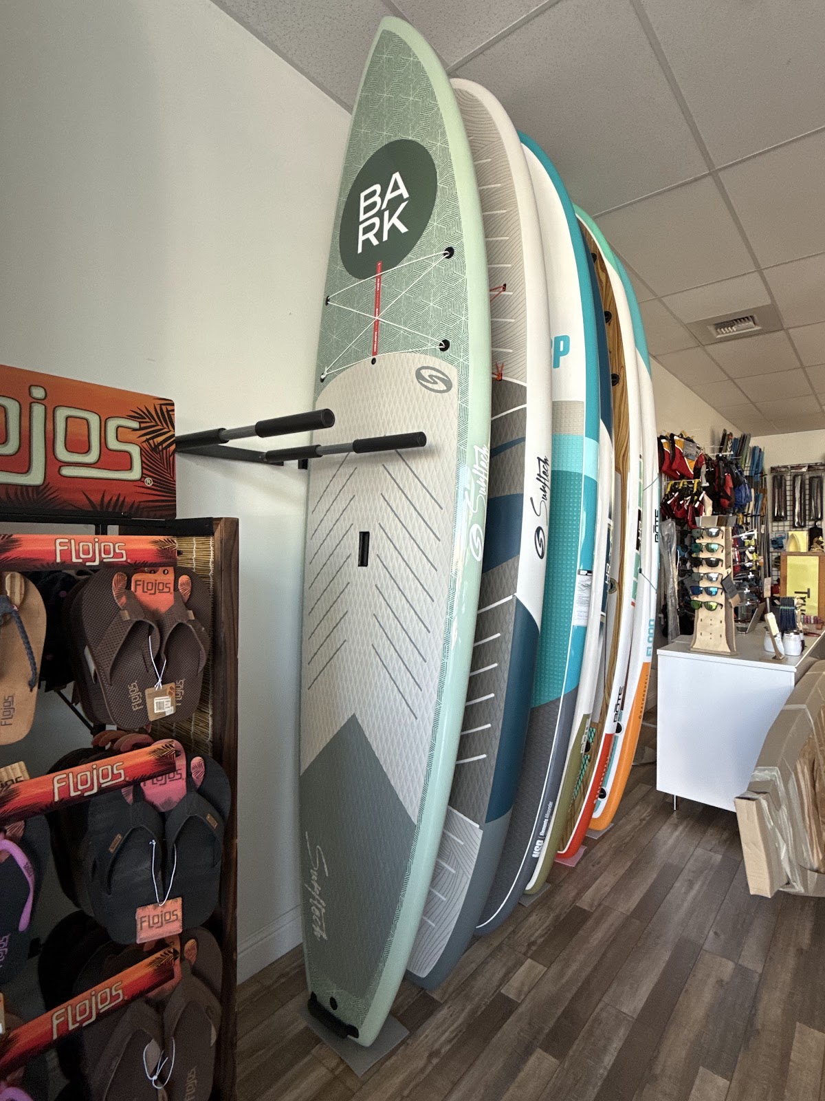 SUP California - Stand Up Paddle Board Store & Rentals - Photo 2