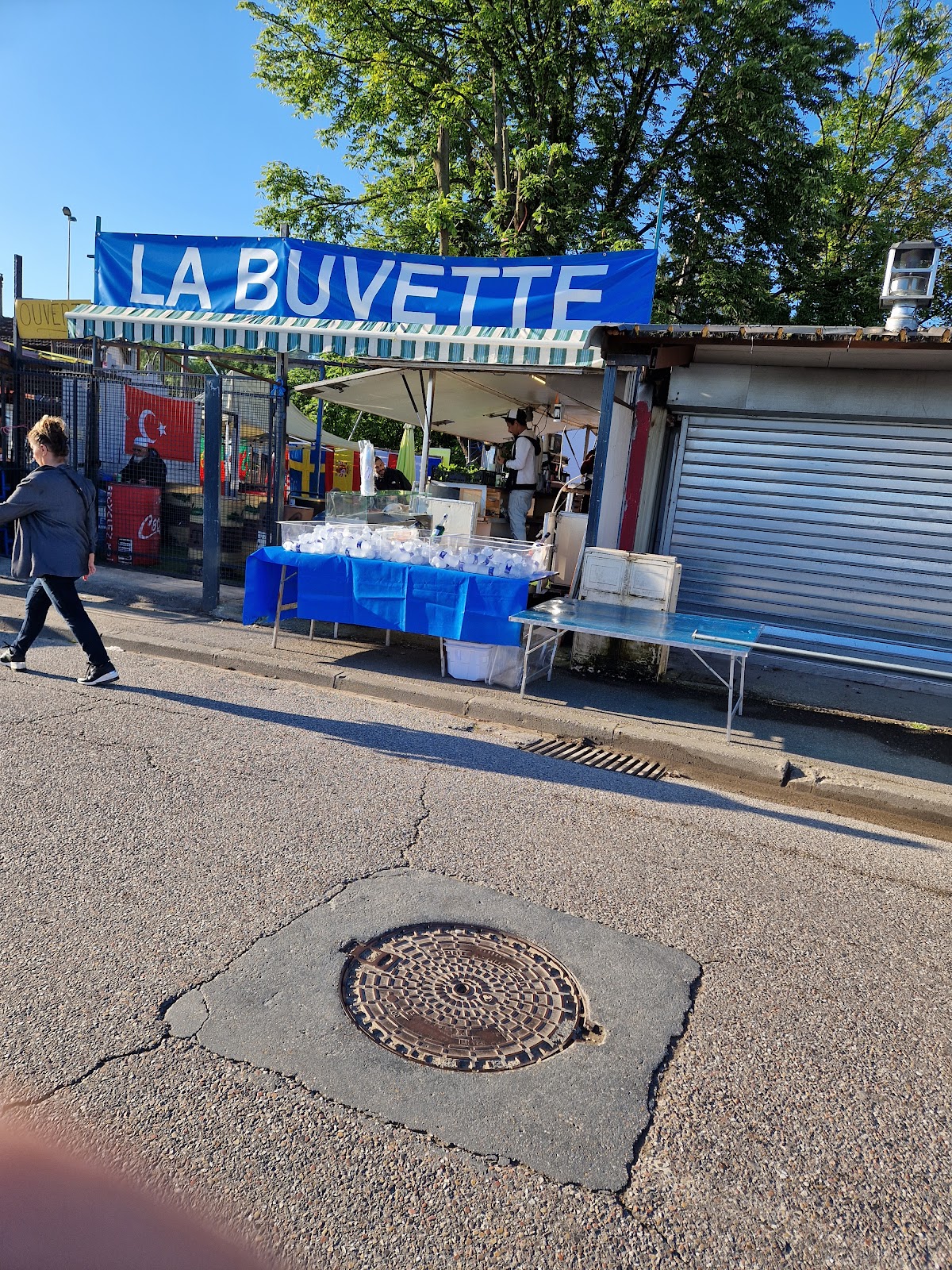 Supermarché aux Puces - Photo 1