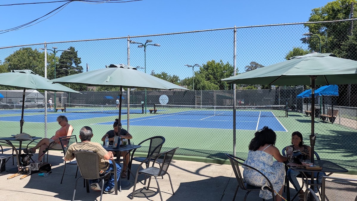 Sutter Lawn Tennis Club - Photo 2