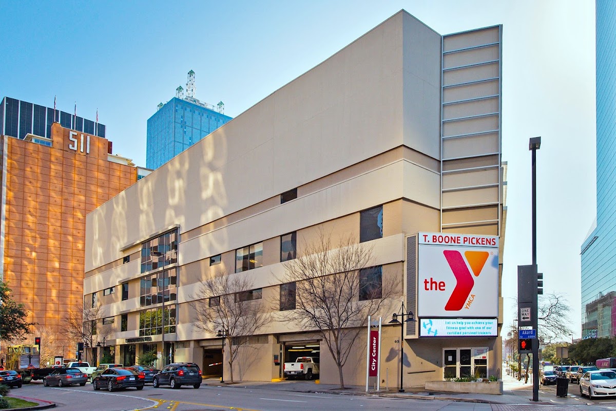 T. Boone Pickens YMCA - Photo 2