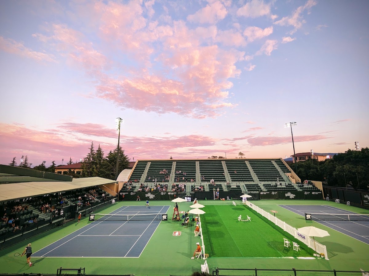 Taube Tennis Center - Photo 1