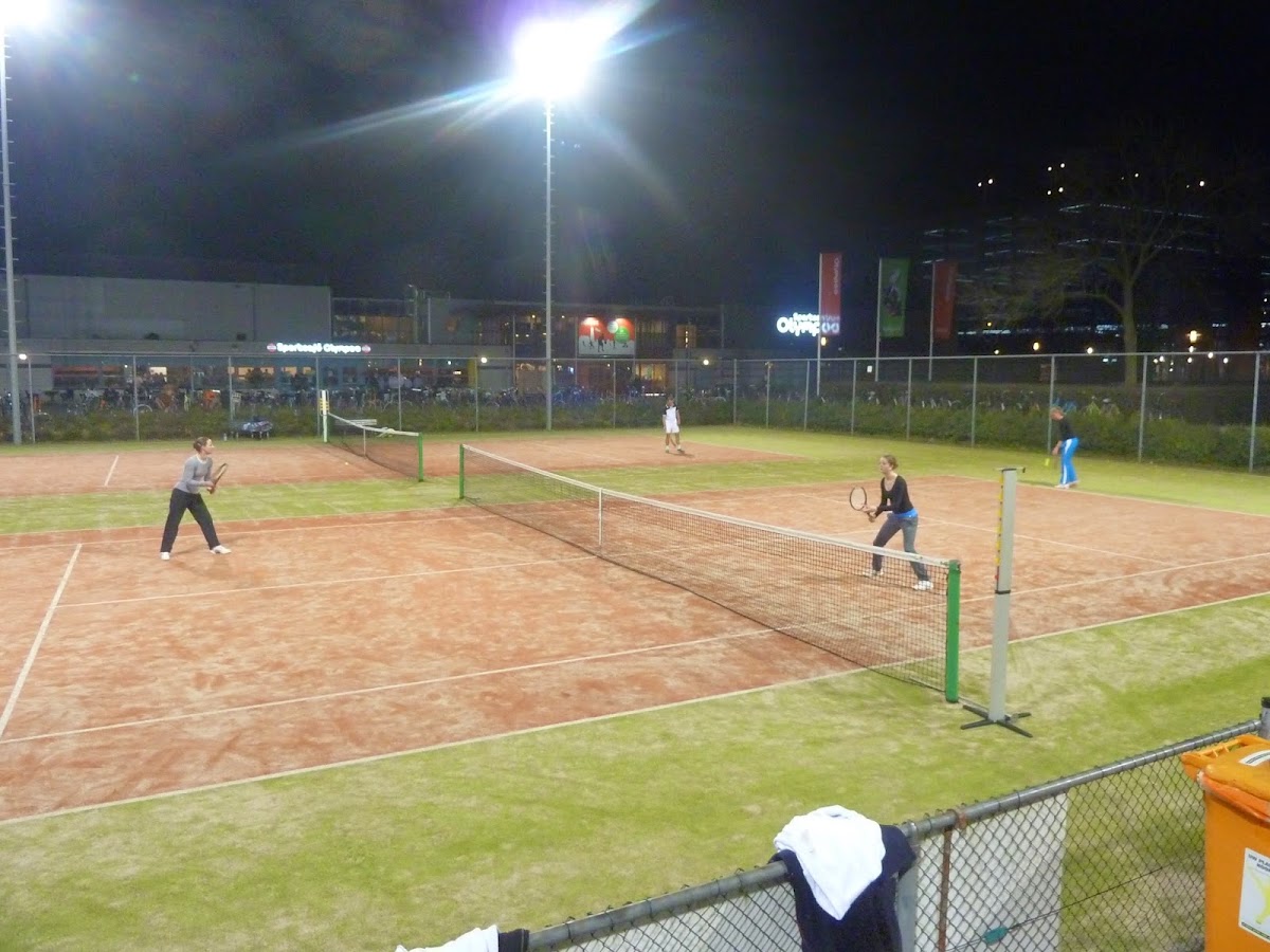 TC de Uithof - Photo 1