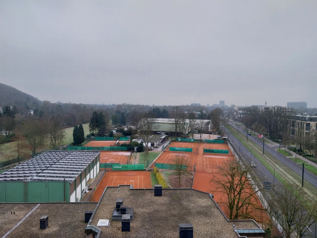 TC Rot-Weiß Düsseldorf e.V. - Photo 2