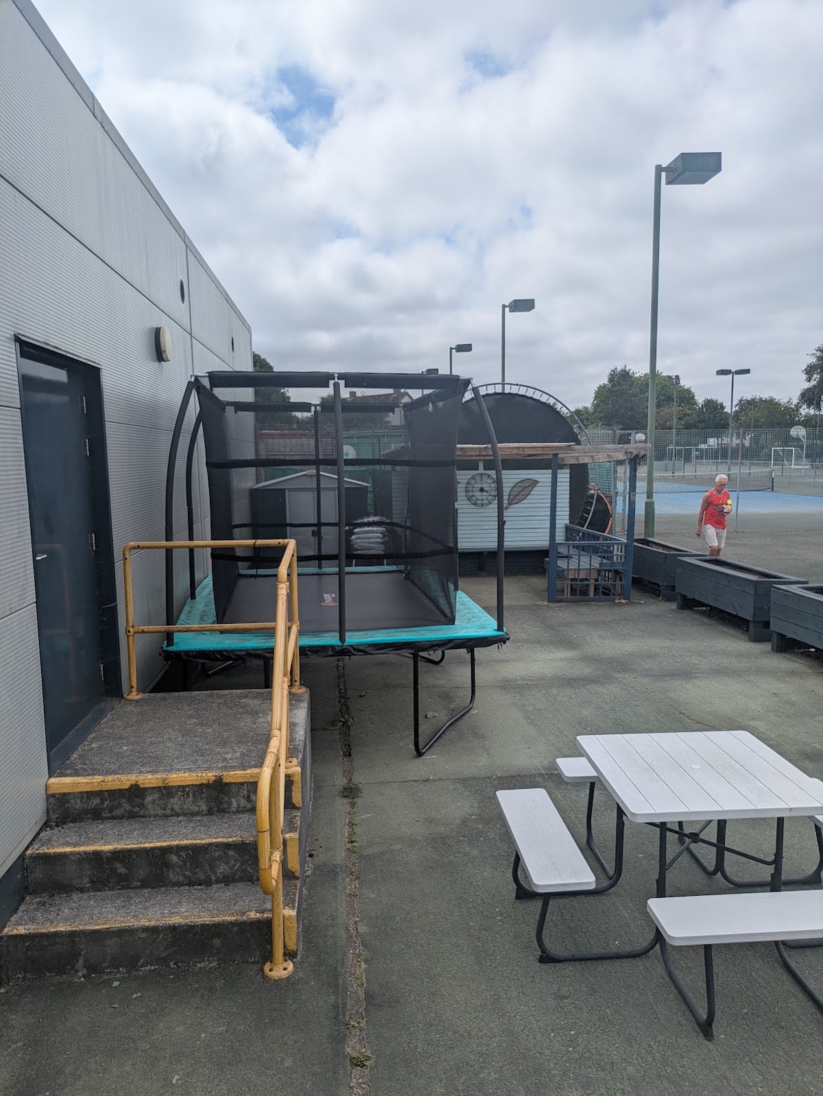 Tennis at Pelican Park (Pelican Park Community Trust) - Photo 2