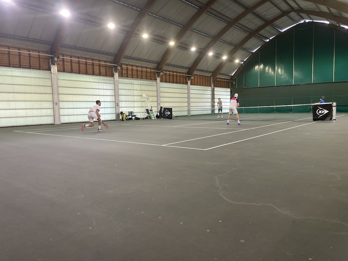 Tennis Club Courneuvien (TCC) - Photo 2