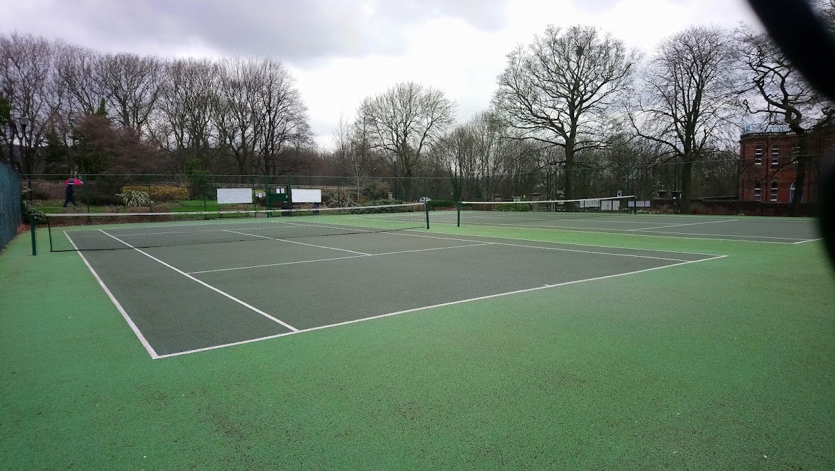 Tennis courts - Photo 2