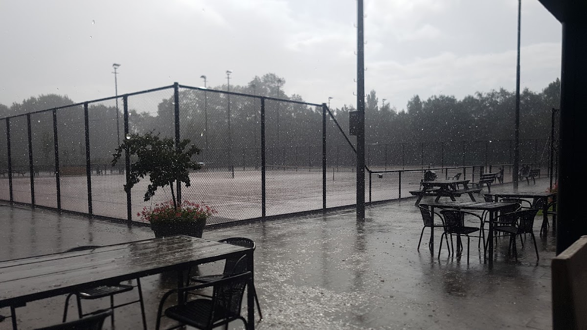 Tennis- en Padelclub T.C. T.O.E.G. Rotterdam - Photo 3