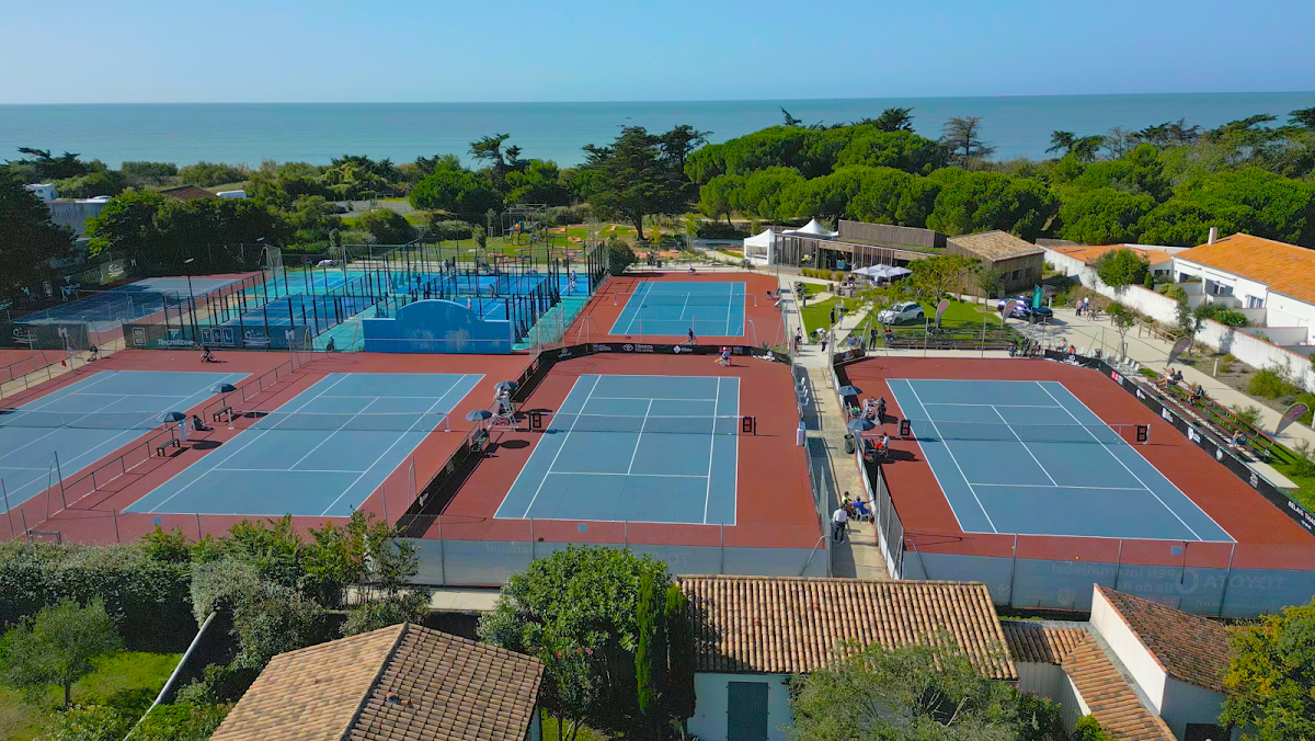 Tennis et Padel de la Couarde - Photo 1