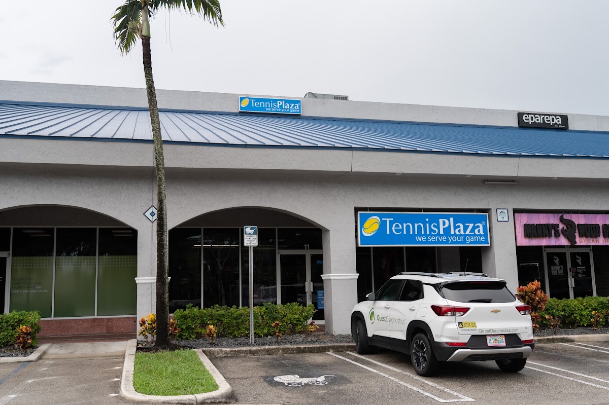 Tennis Plaza - Doral - Photo 1