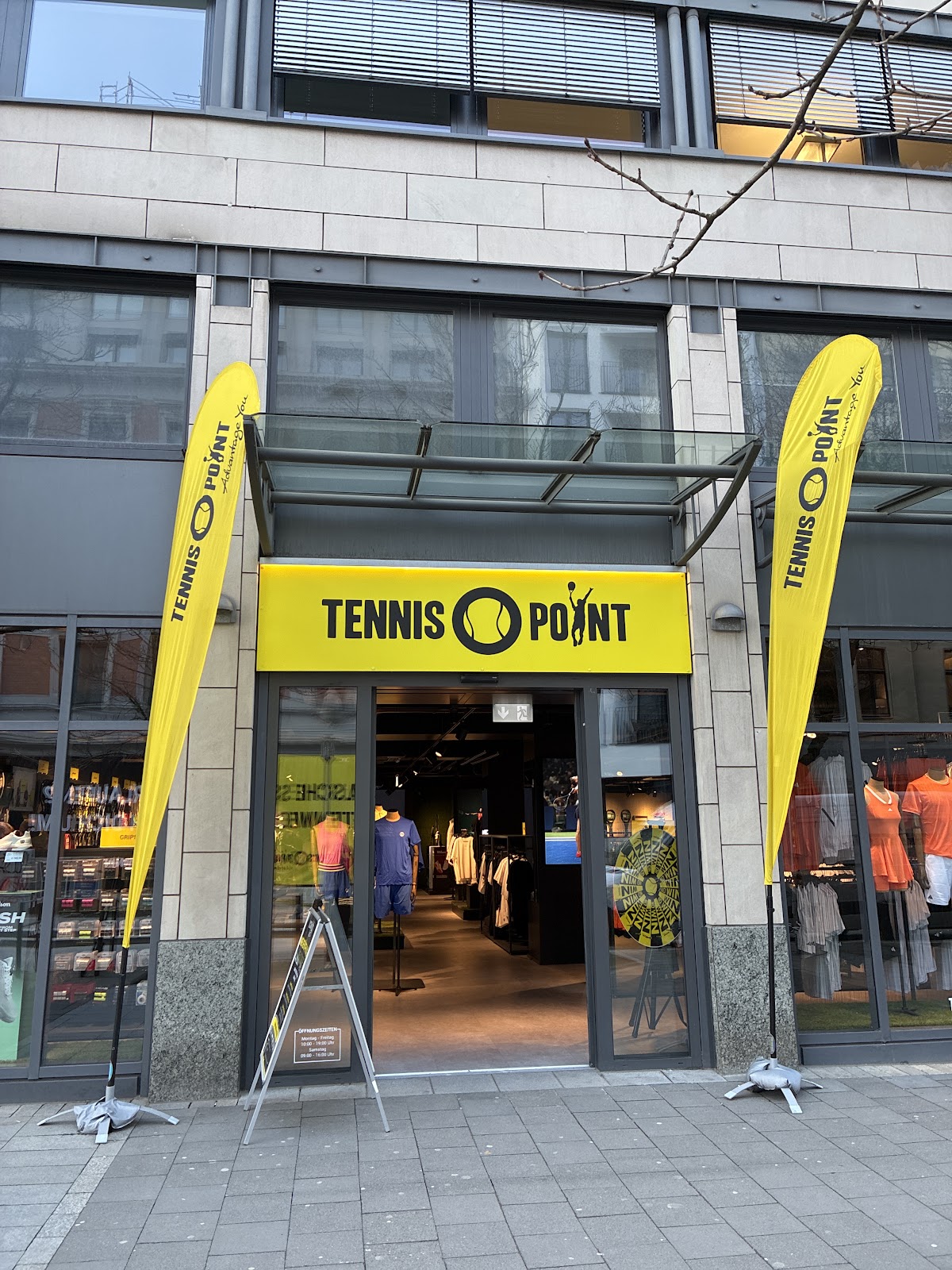Tennis-Point | Padel-Point - Photo 1