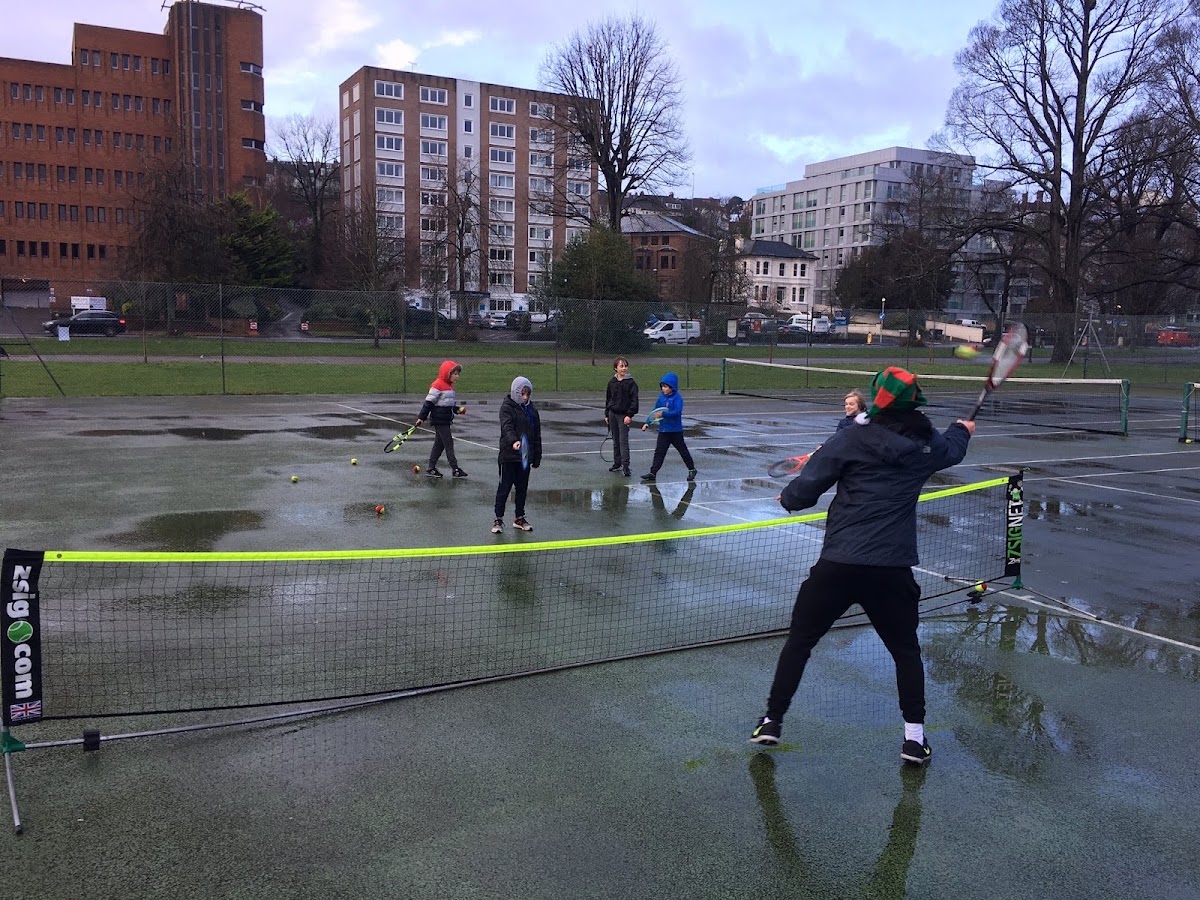 Tennis Tigers Tennis Club - Photo 2