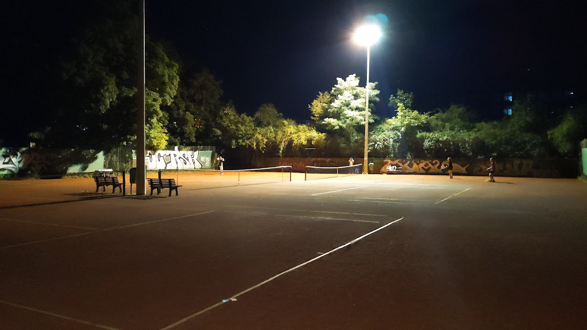 Tennisclub Blau-Gelb Hamburg e.V. - Photo 2
