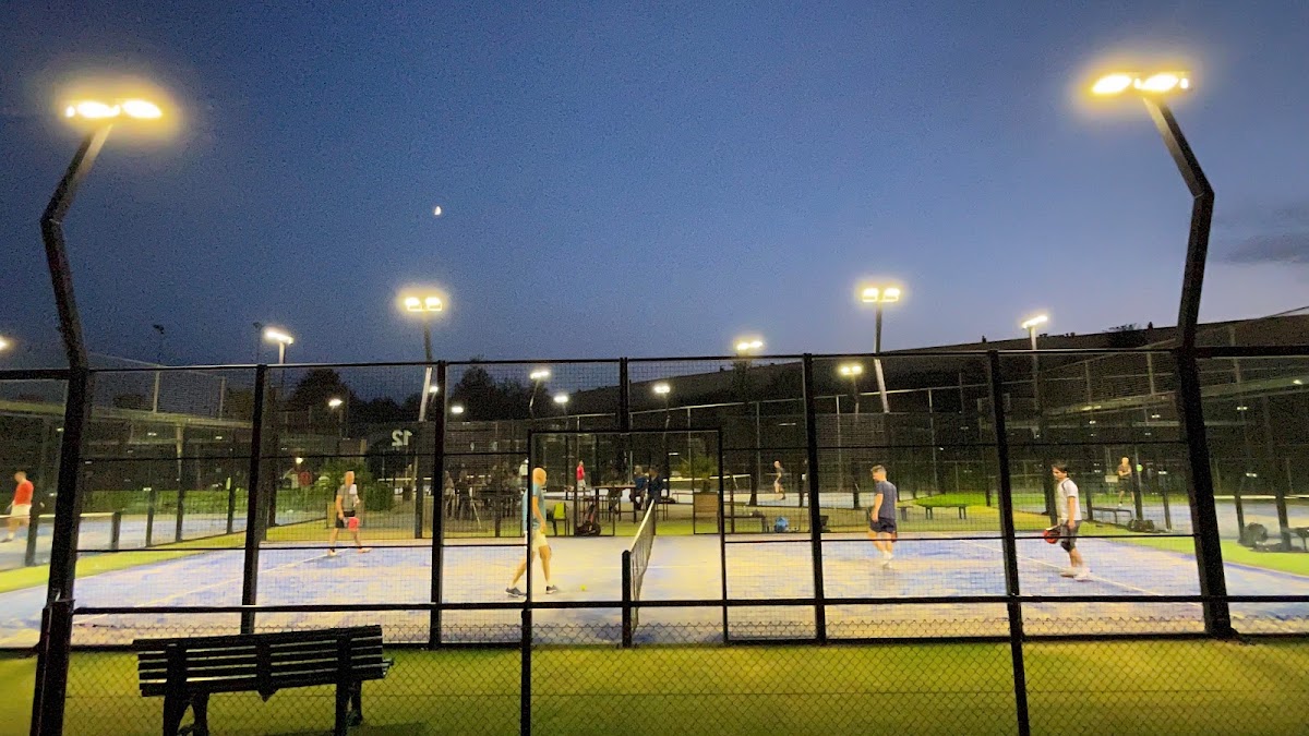 Tennispark Metz Point | Tennis & Padel - Photo 2