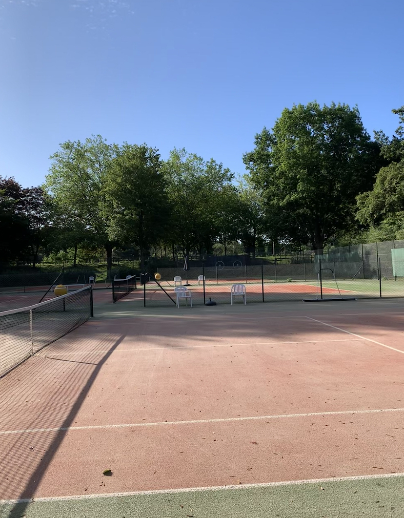 Tennisplätze - Photo 1