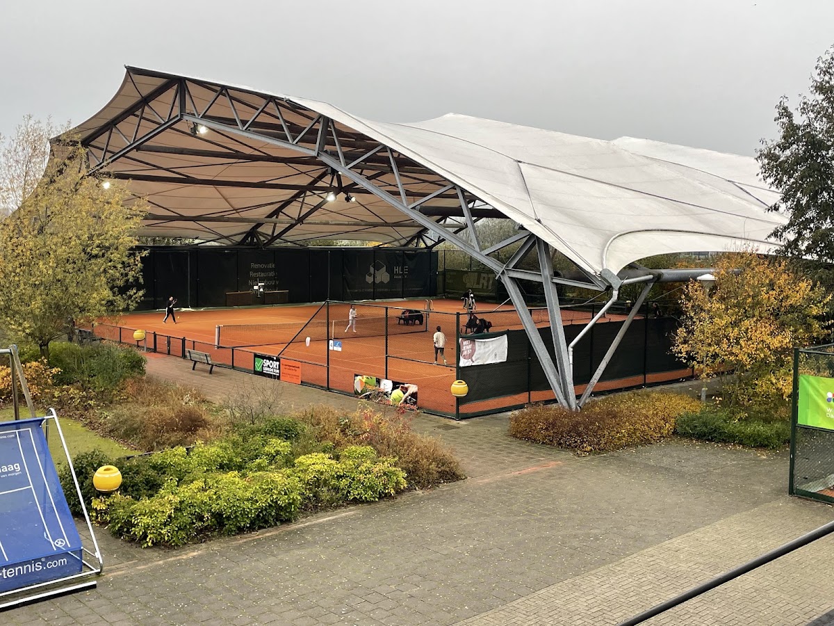 Tennisvereniging PVDV (Plezierig Vermaak Door Vriendschap)🎾 - Photo 2