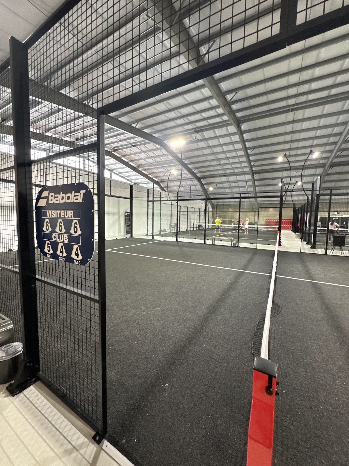 Terminal Padel & Social Club - Photo 3