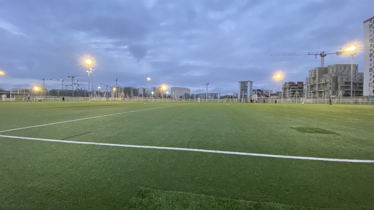 Terrain de football Synthétique n°1
