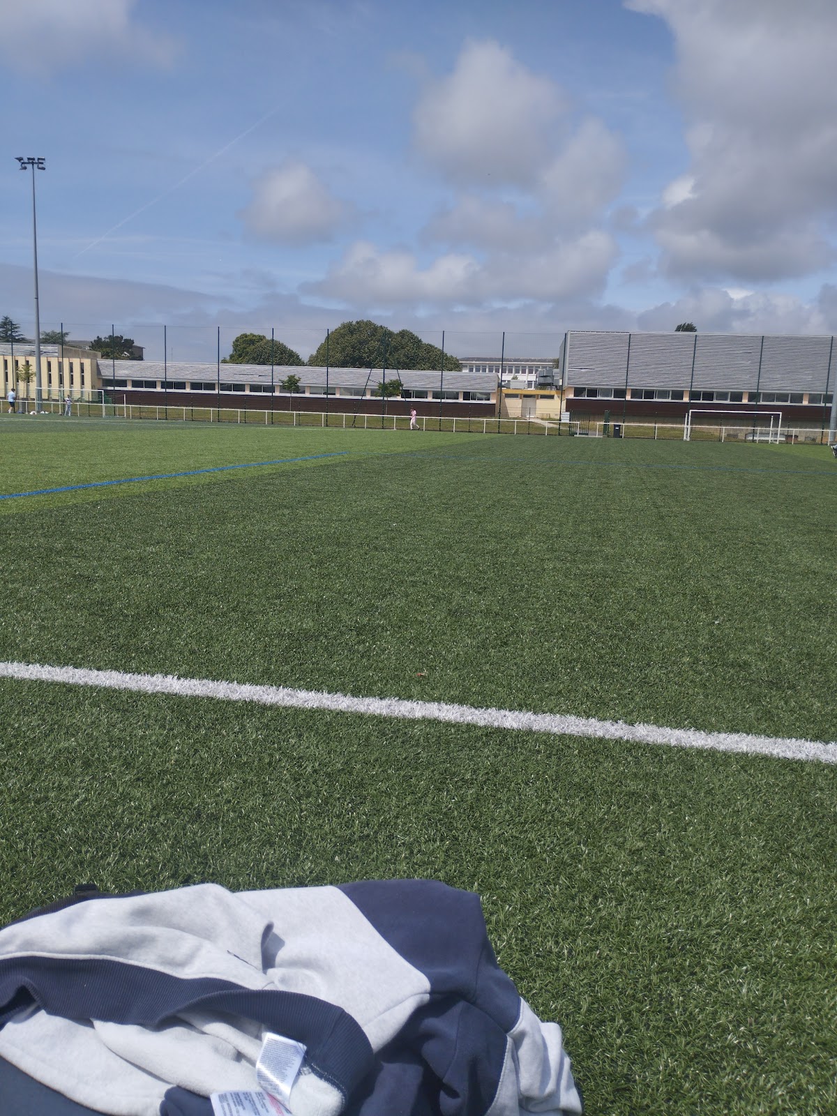 Terrain de football synthétique - Photo 1