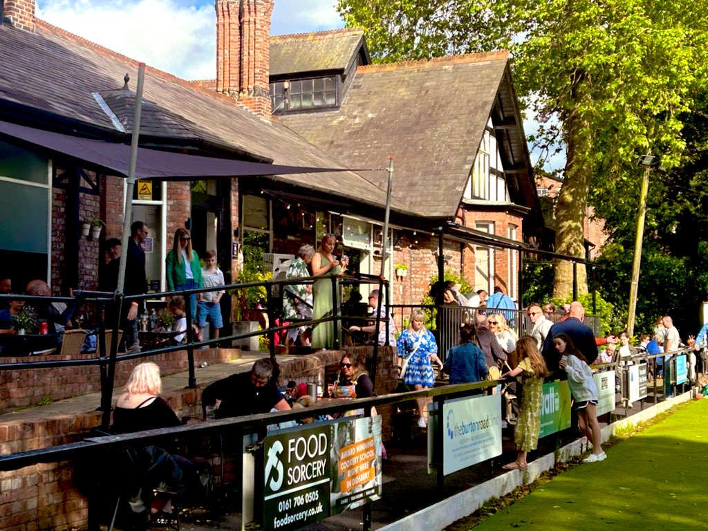 The Albert Bowling & Tennis Club - Photo 2