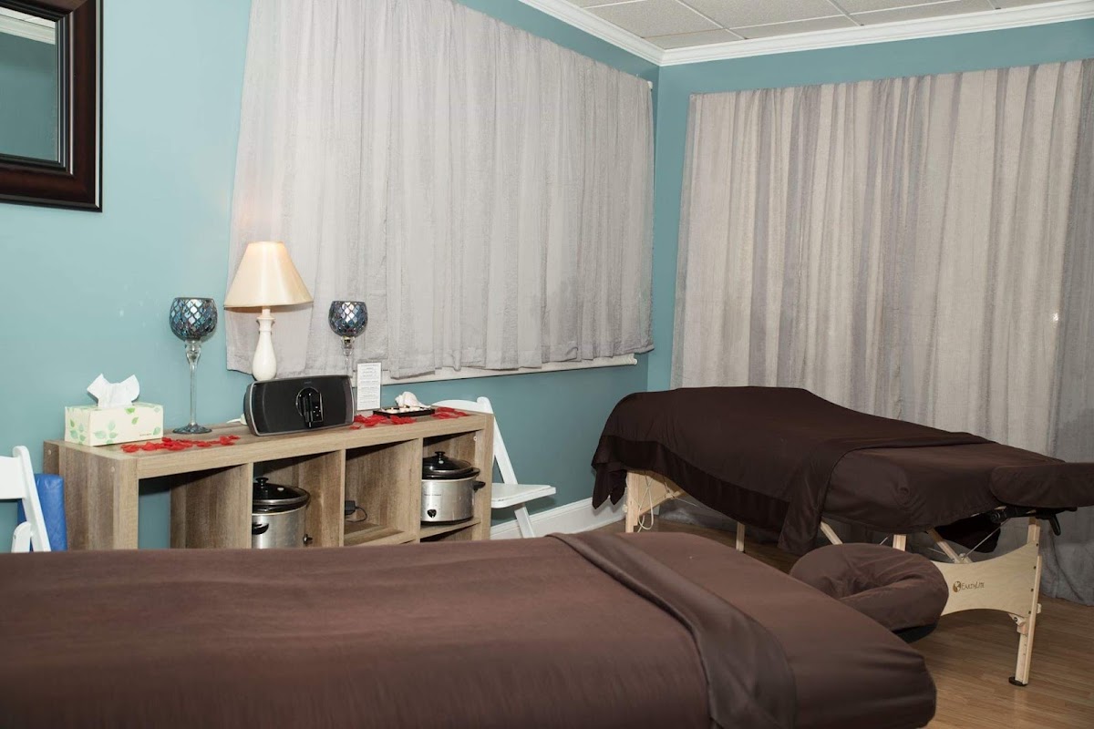 The Art of Massage and Yoga Wellness Spa - Photo 3