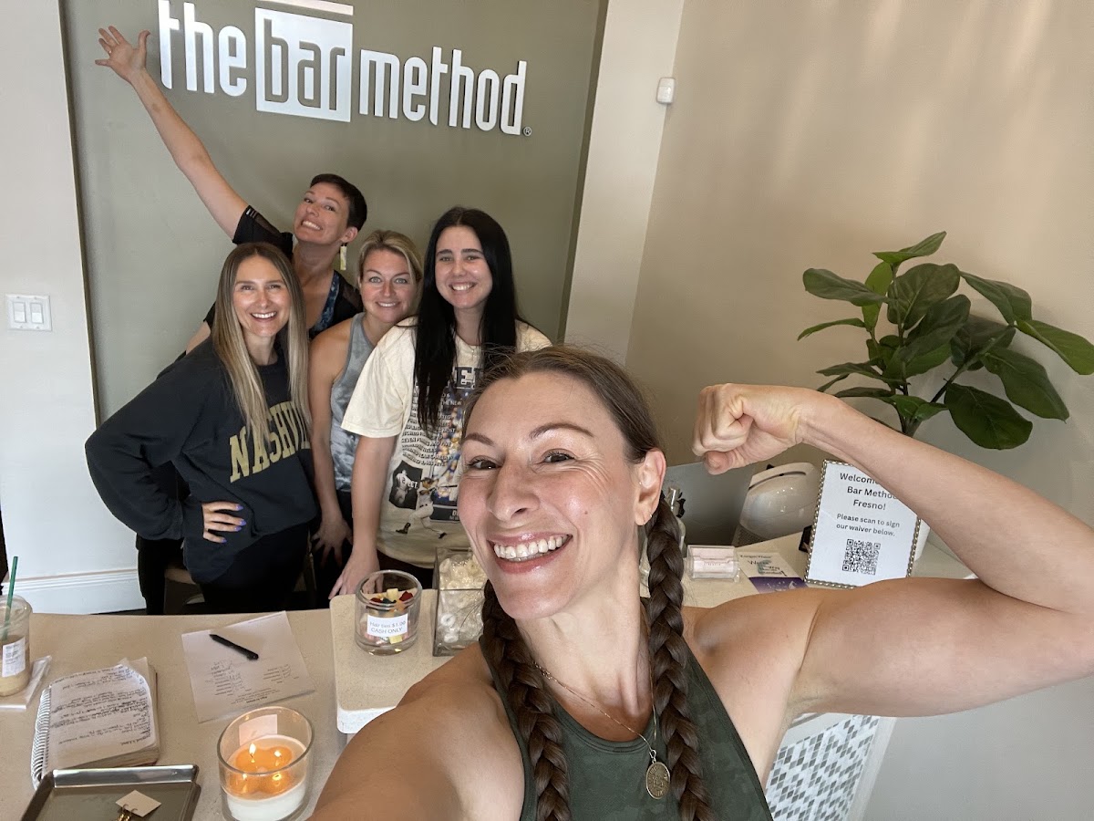 The Bar Method Fresno - Photo 2