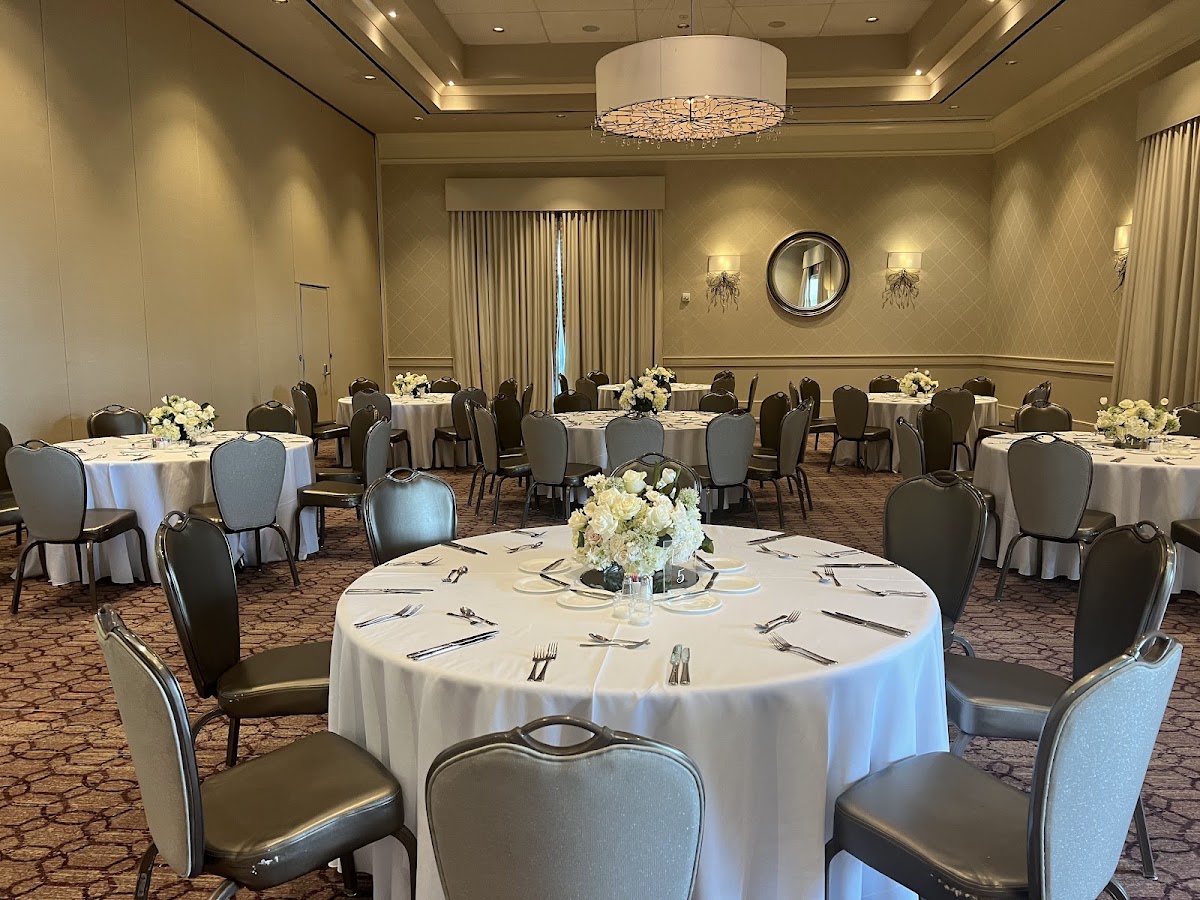 The Briar Club - Photo 1