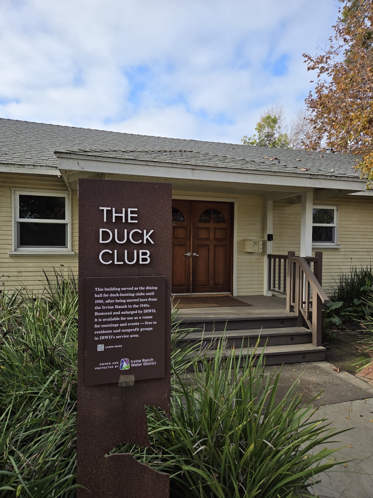 The Duck Club (IRWD) - Photo 1