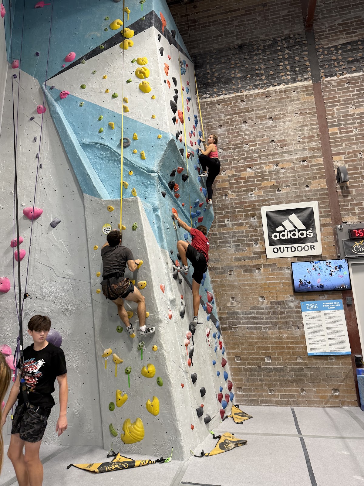 The Edge Rock Gym - Photo 3