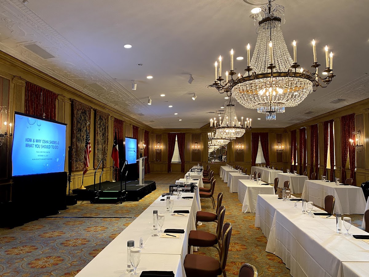 The Fort Worth Club
