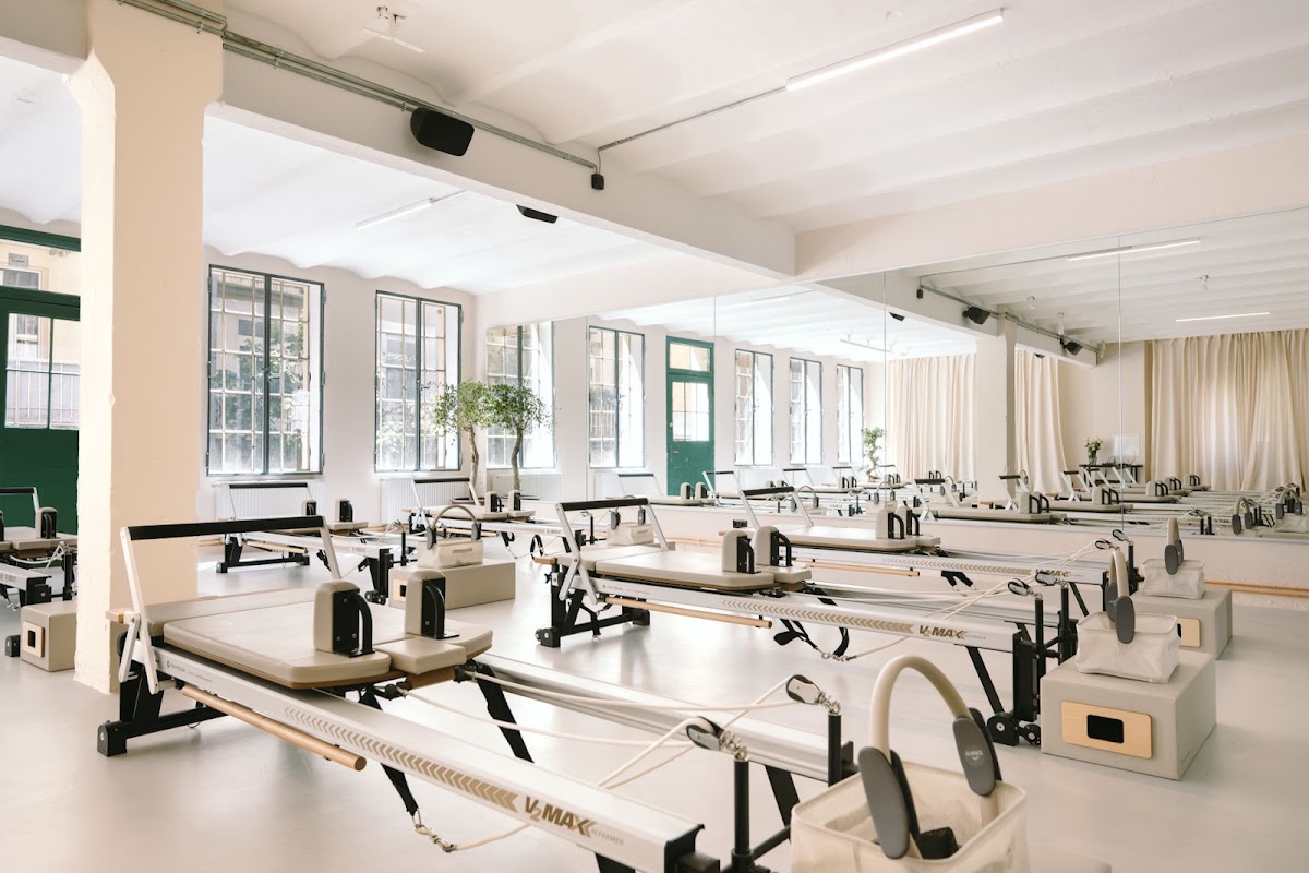 The Frame | Reformer Pilates | Hamburg - Photo 2