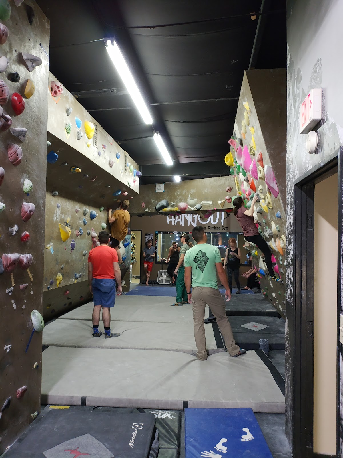 The Hangout - Photo 1