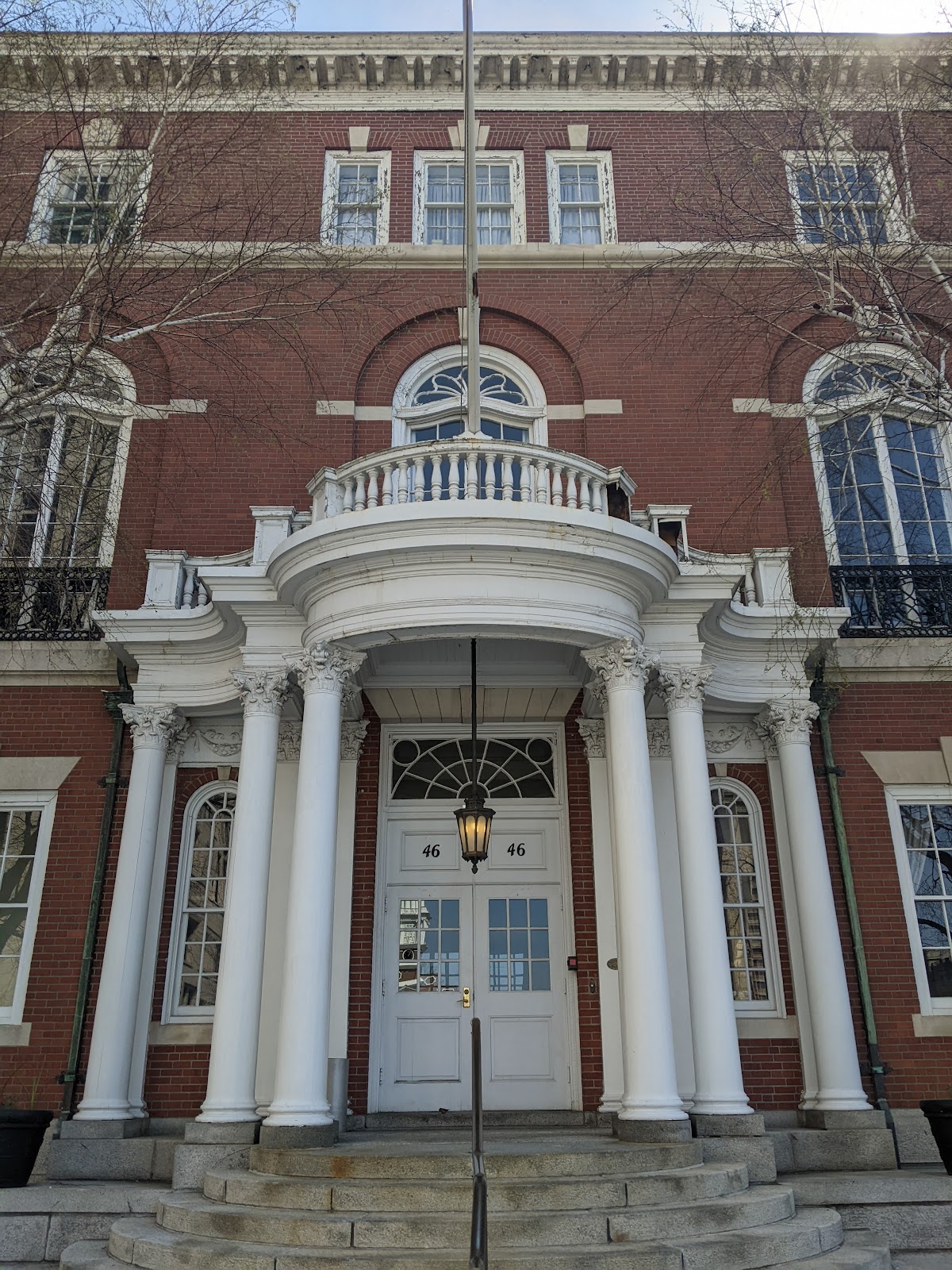 The Hartford Club - Photo 3