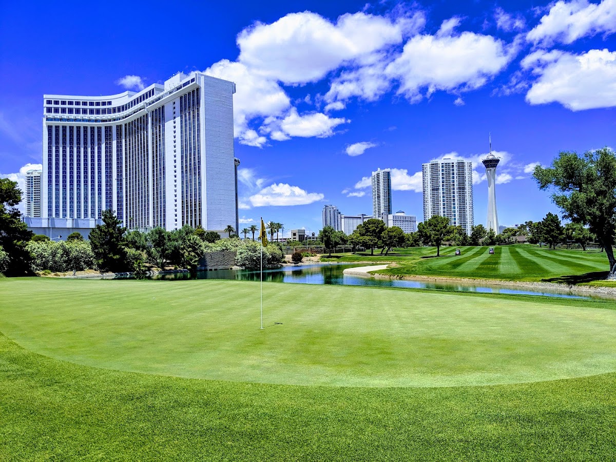 The Las Vegas Country Club - Photo 3