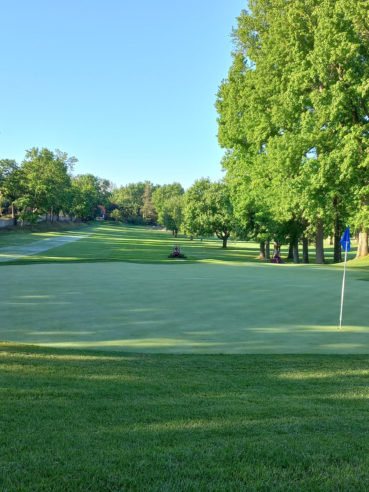 The Milbrook Club - Photo 1