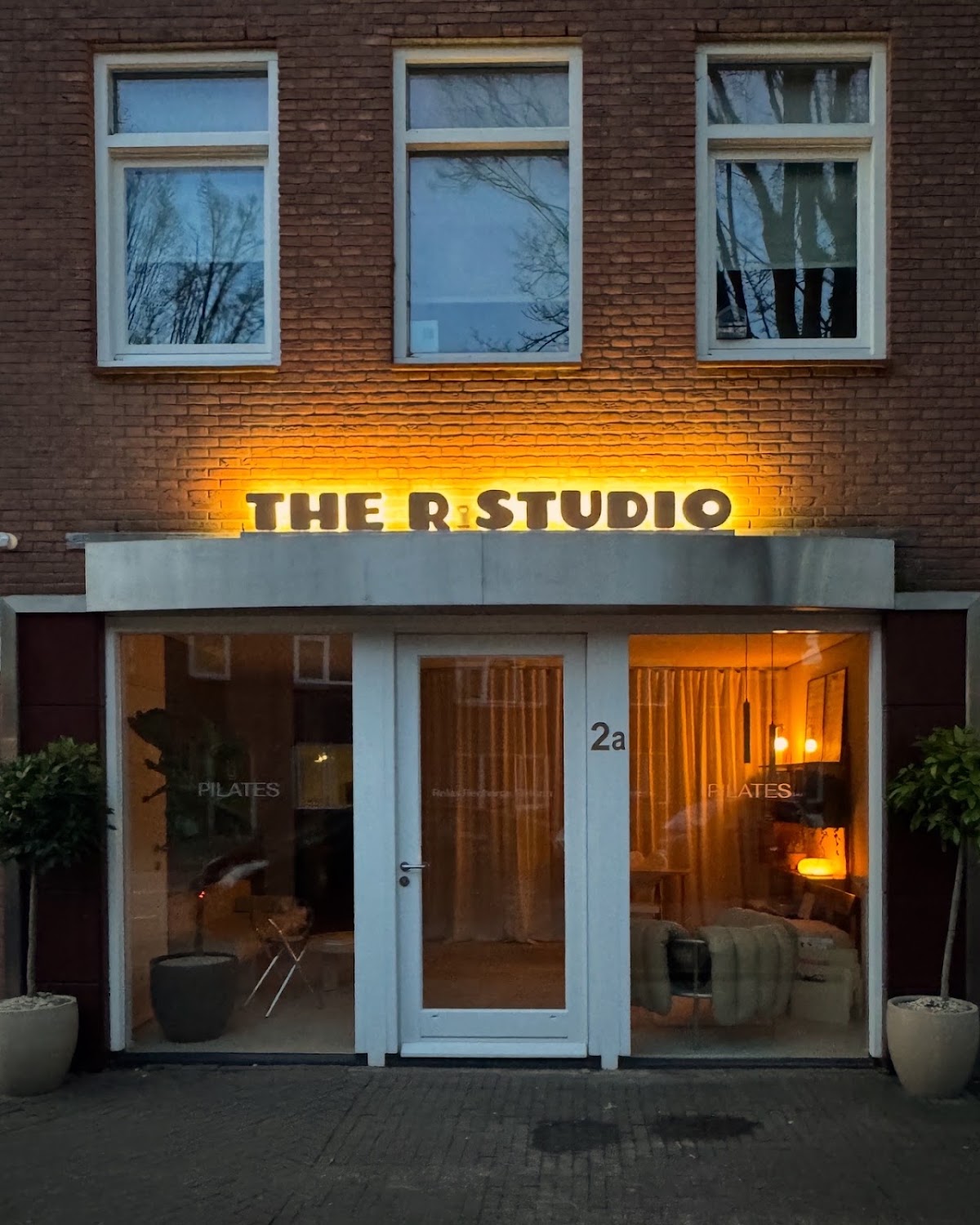 THE R STUDIO | Pilates