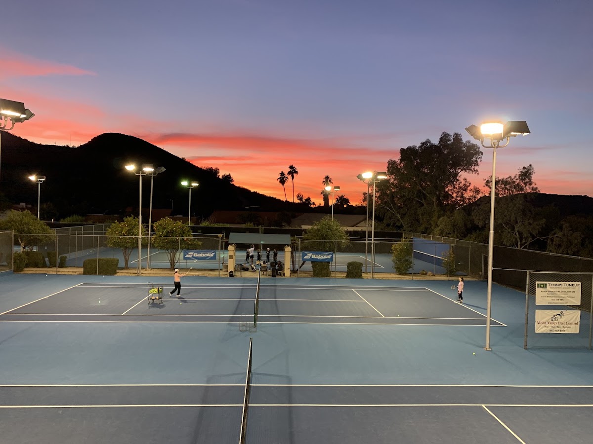The Racquet Club - Photo 2