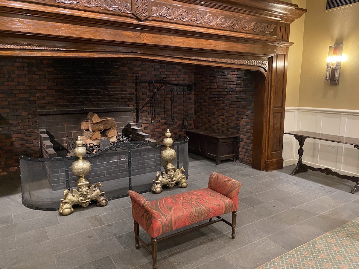 The Rainier Club - Photo 3