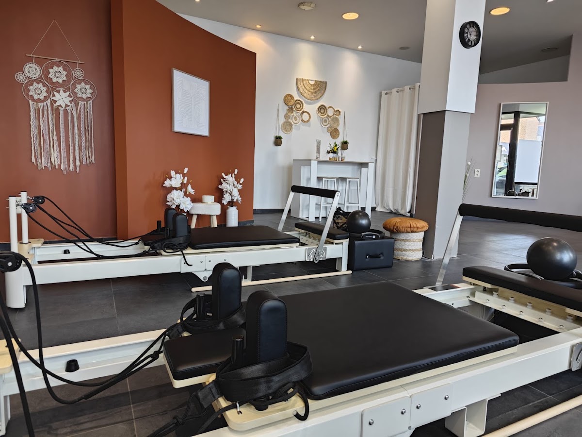 The REFORMER - Studio Pilates By Re-NouvÔ