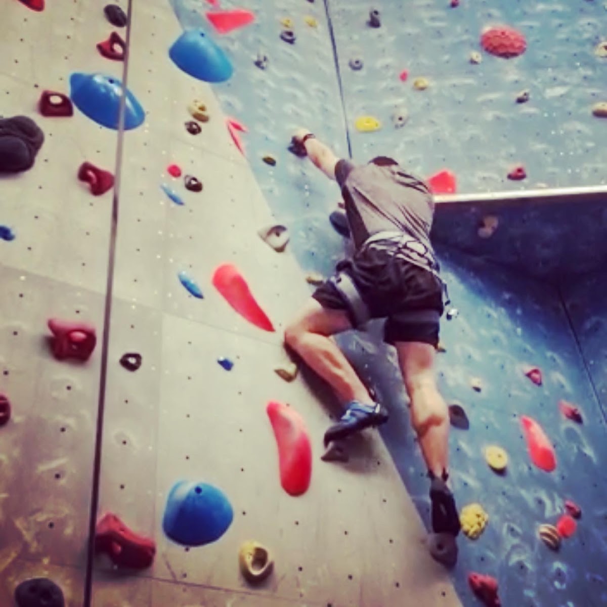 The Showroom Climbing Centre - Photo 2