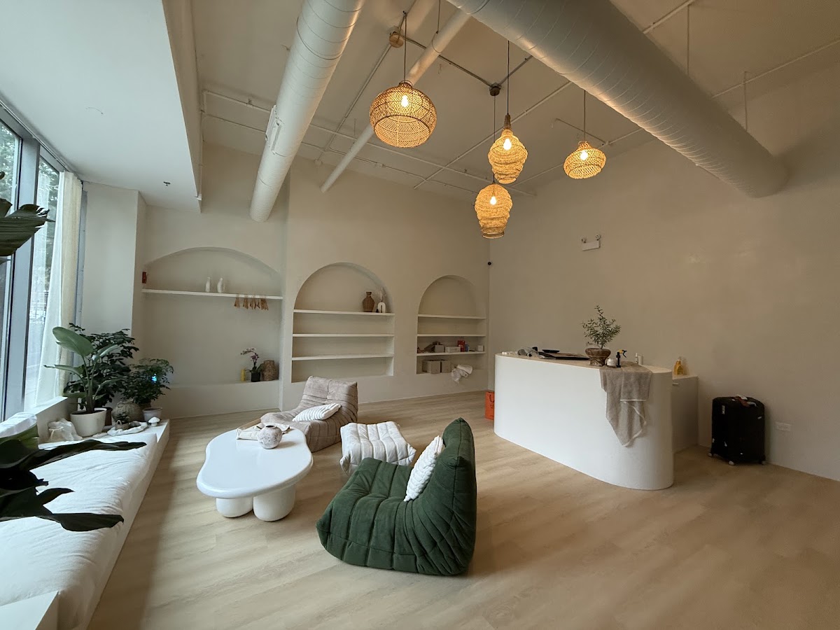 The Sol Room - Photo 3