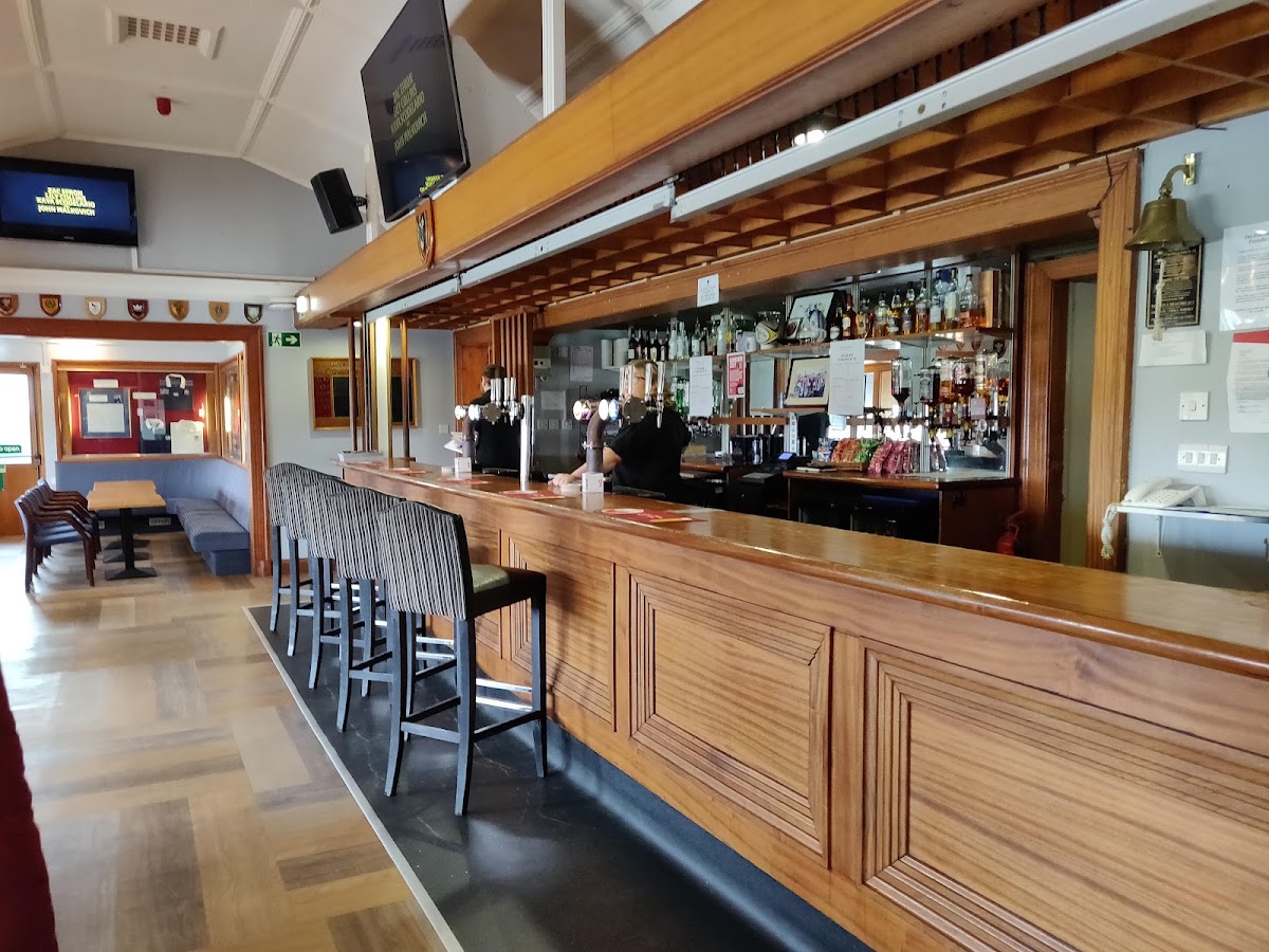 The Watsonian Club - Photo 2