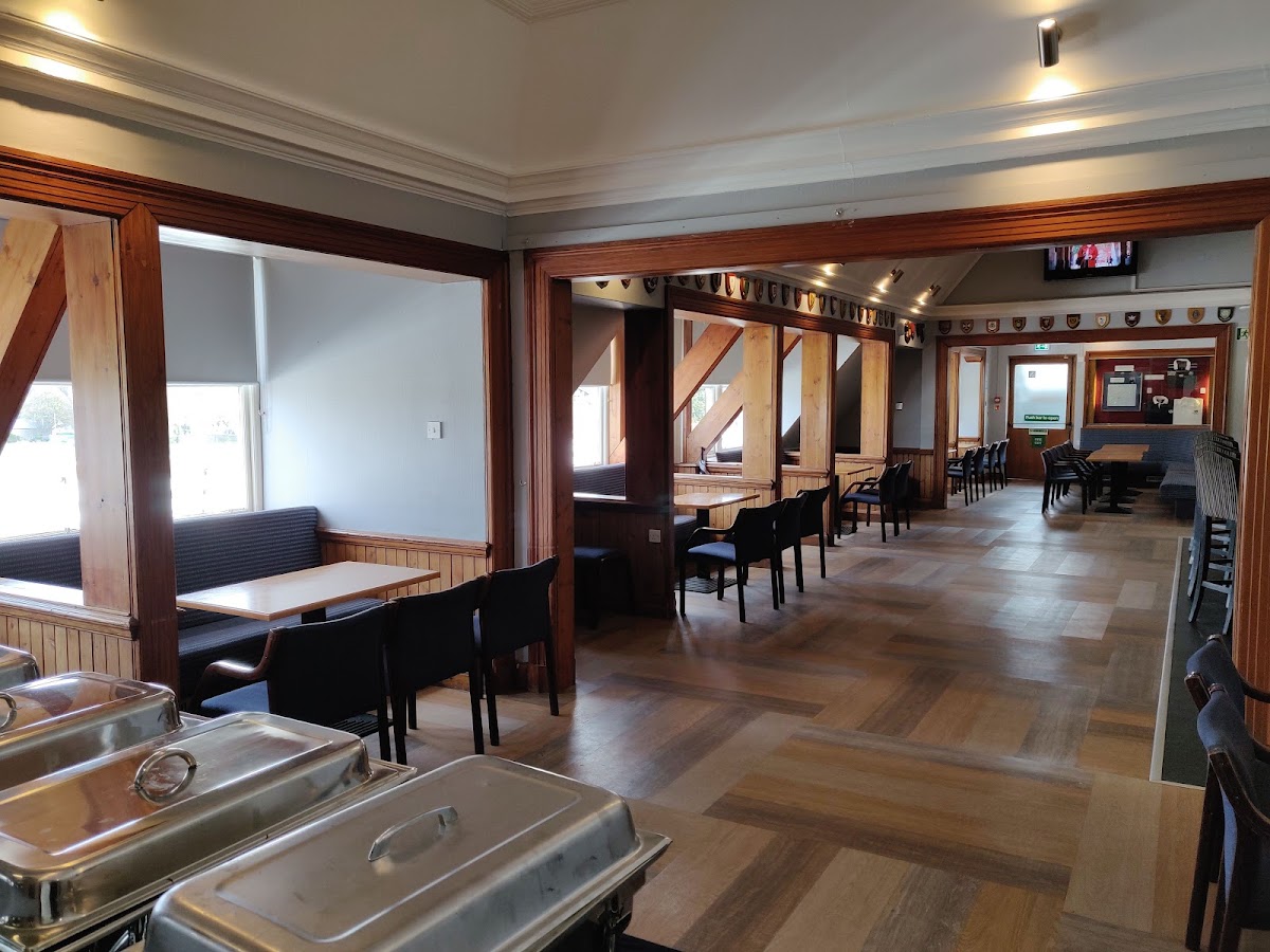 The Watsonian Club - Photo 3