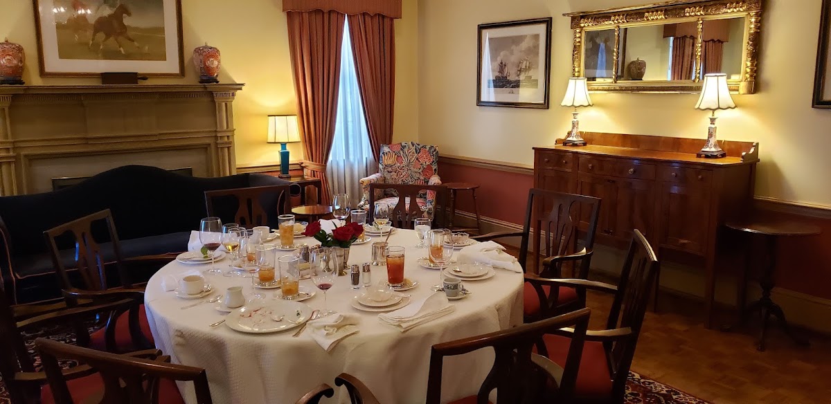 The Wilmington Club - Photo 2