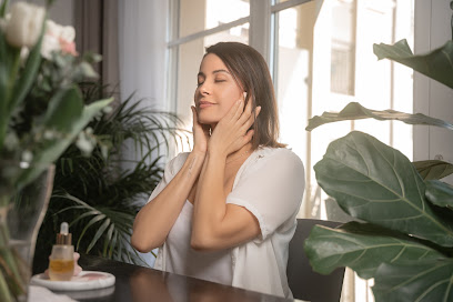 THEA by Andrea Lopez | Face Yoga