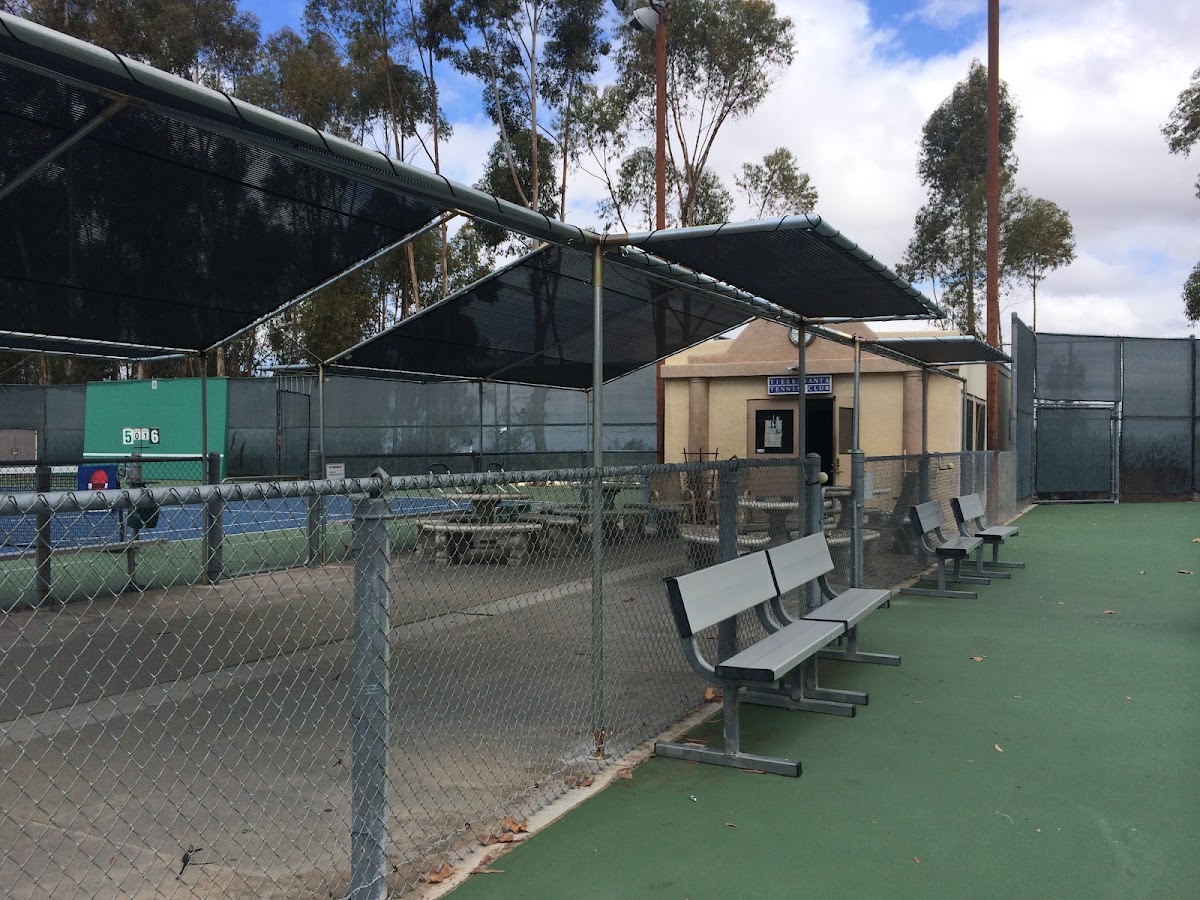 Tierrasanta Tennis Club - Photo 2