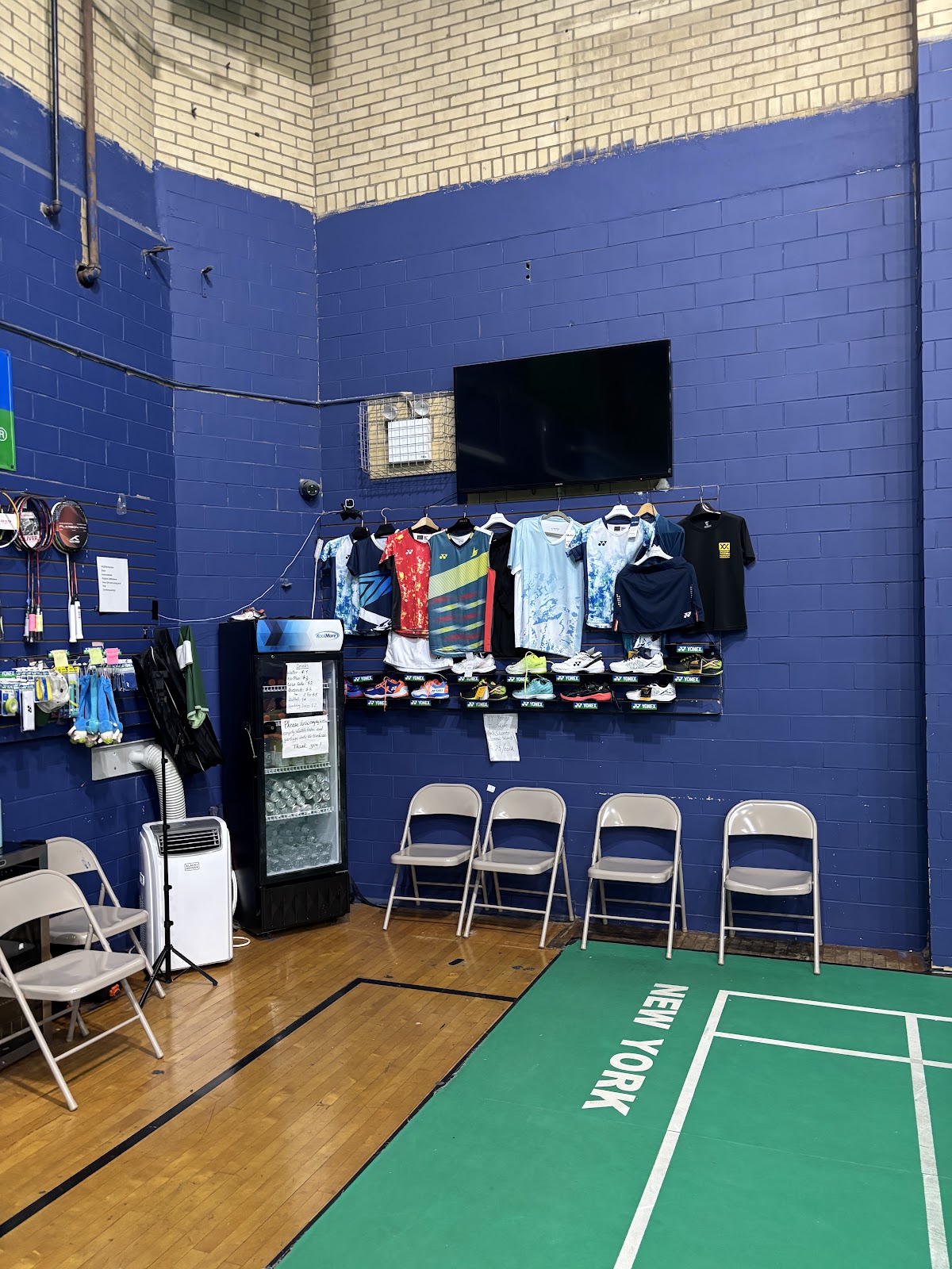 Tiger Badminton Training Center - Photo 3