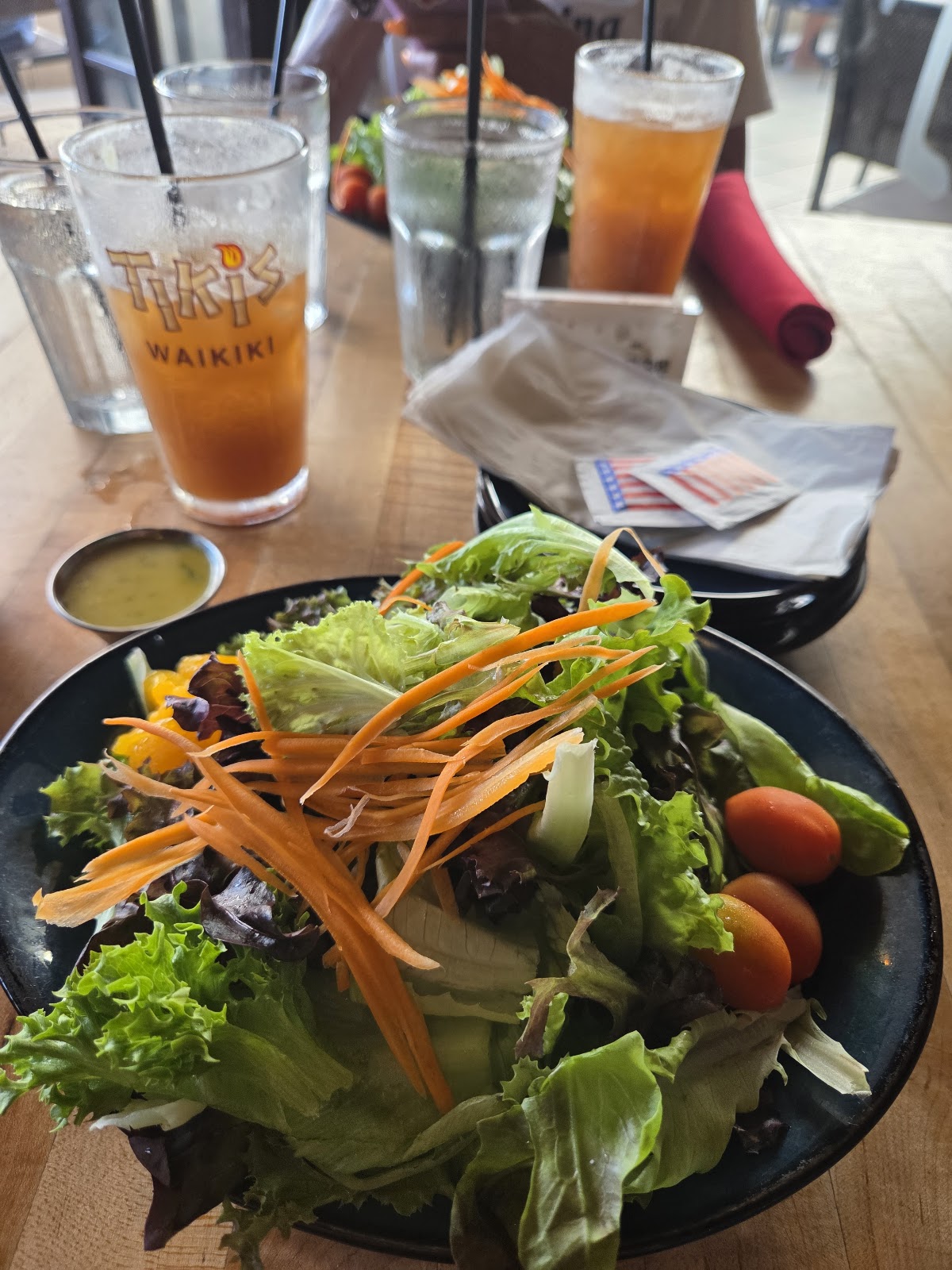 Tikis Grill & Bar - Photo 3